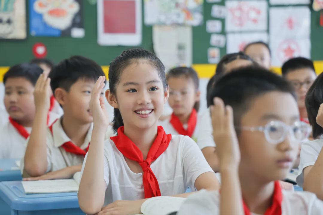 “国育平”重磅评论：千帆竞发 加快建设教育强国